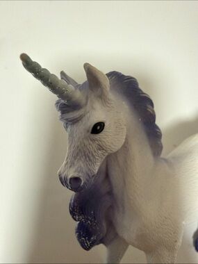 Schleich Bayala Mandala Unicorn Stallion (model 70715).